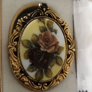 Luray Mirrorred Pendant